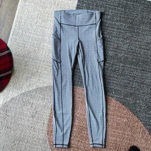 Lululemon houndstooth print leggings